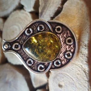 New Amber Carved 925 Silver Ring.
